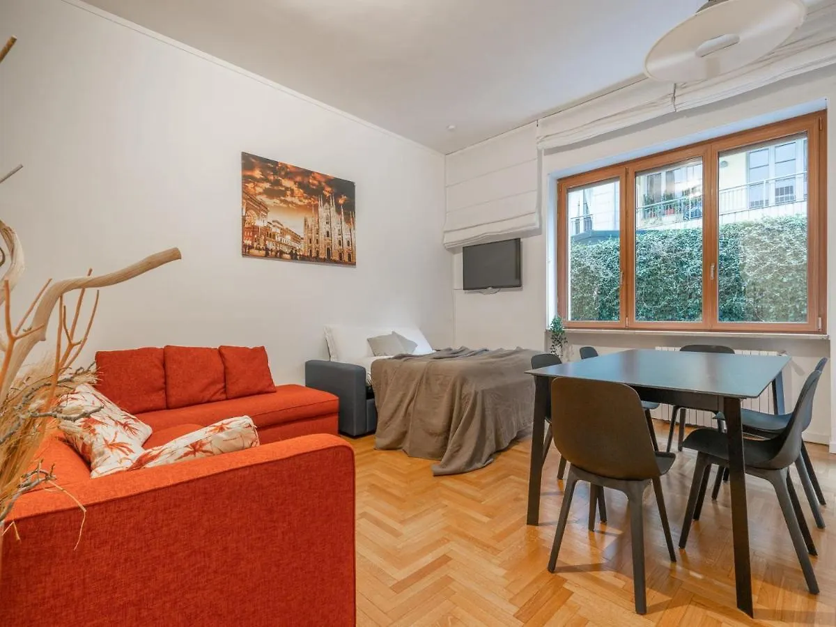 The Best Rent - Spacious Three-Bedroom Apartment In Moscova 米兰 0*,