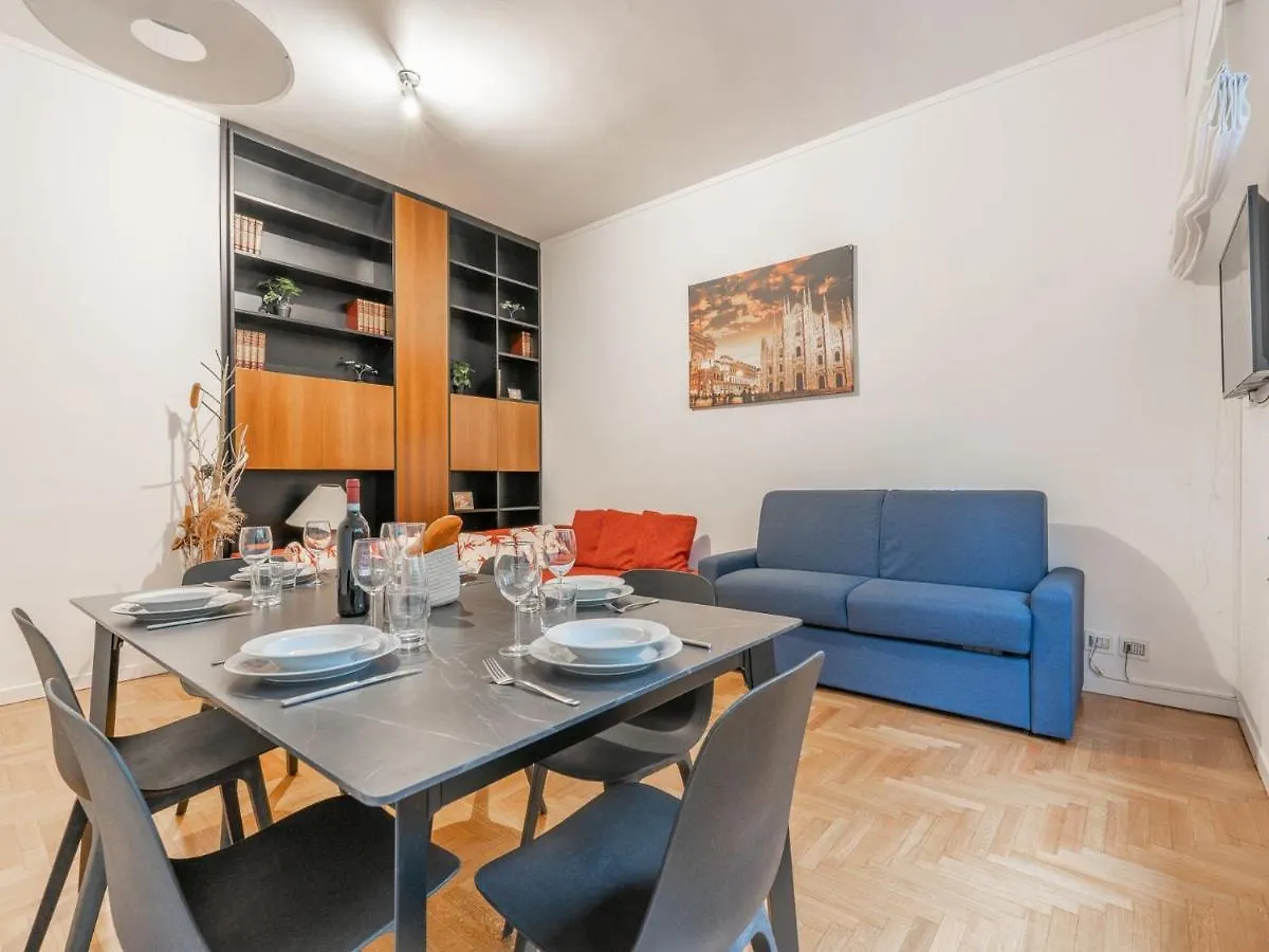 The Best Rent - Spacious Three-Bedroom Apartment In Moscova 米兰
