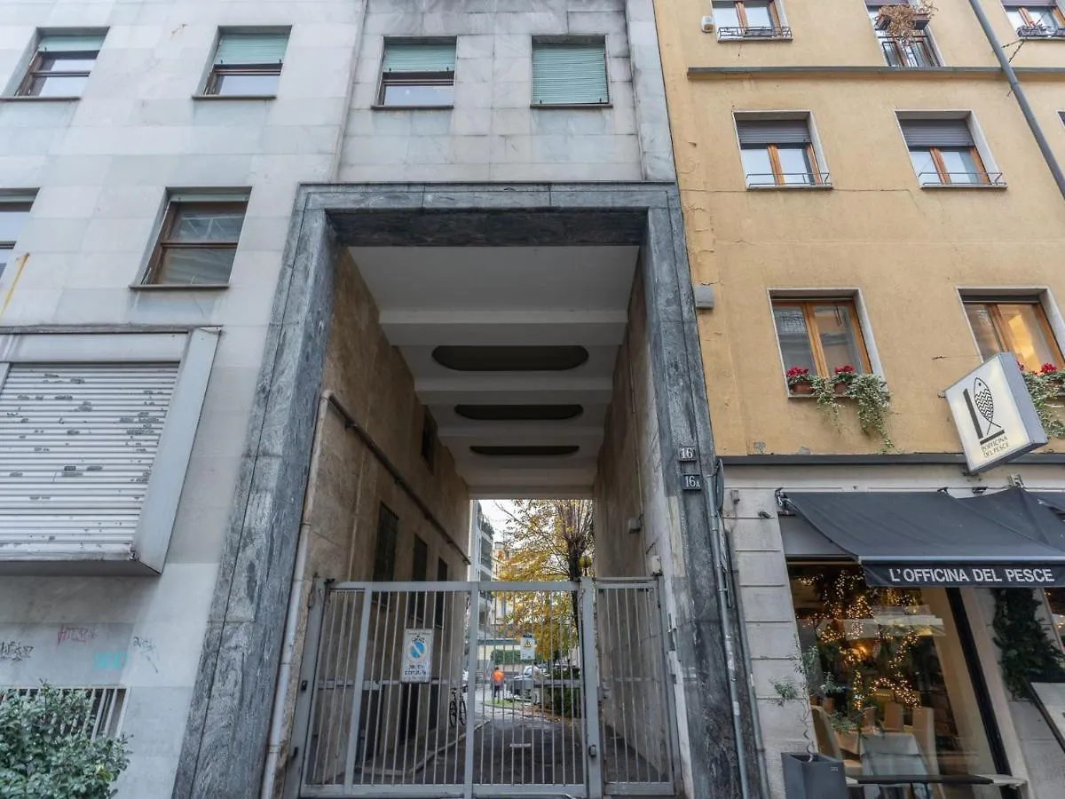 The Best Rent - Spacious Three-Bedroom Apartment In Moscova Milano